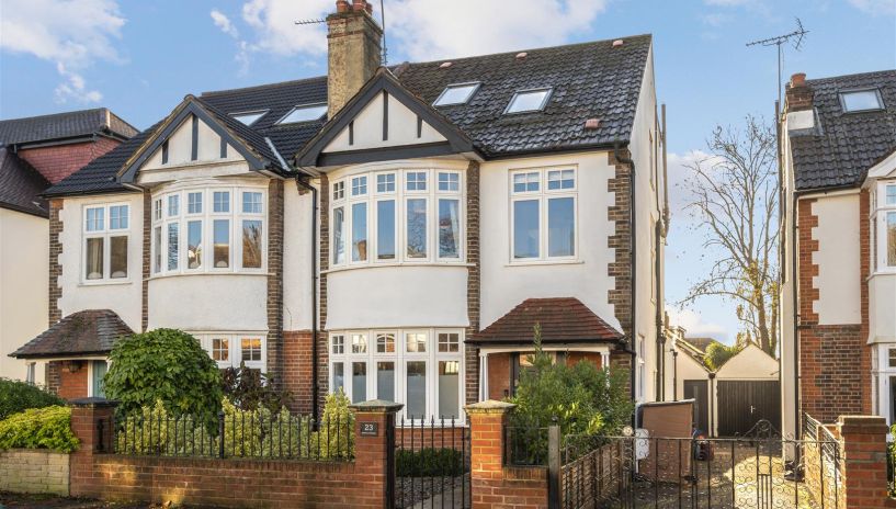 Melbury Gardens, West Wimbledon, London