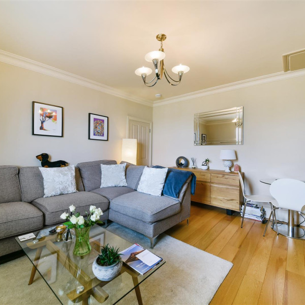 Dorncliffe Road, SW6 5LE