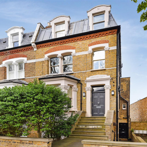 Dorncliffe Road, SW6 5LE