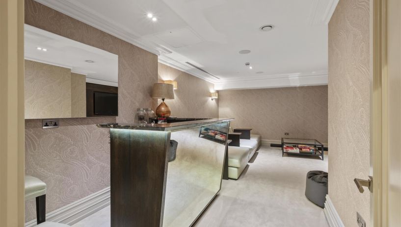 Ellerton Road, Drax Estate, Wimbledon, SW20