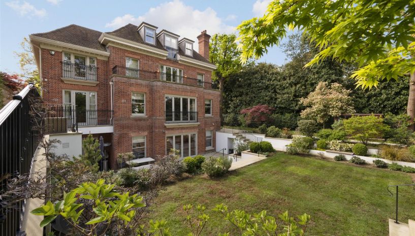 Ellerton Road, Drax Estate, Wimbledon, SW20