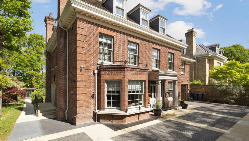 Ellerton Road, Drax Estate, Wimbledon, SW20