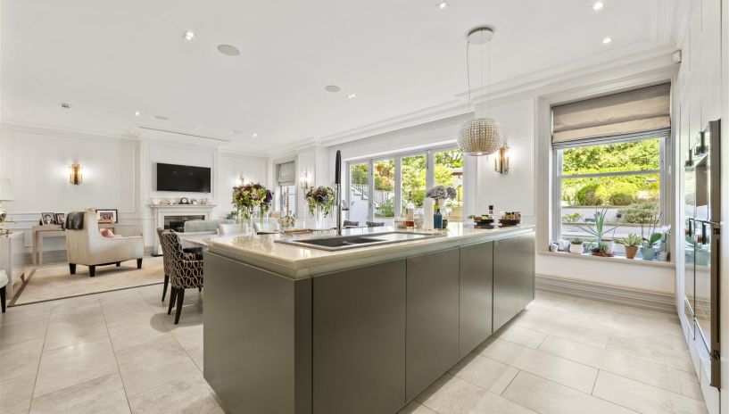 Ellerton Road, Drax Estate, Wimbledon, SW20