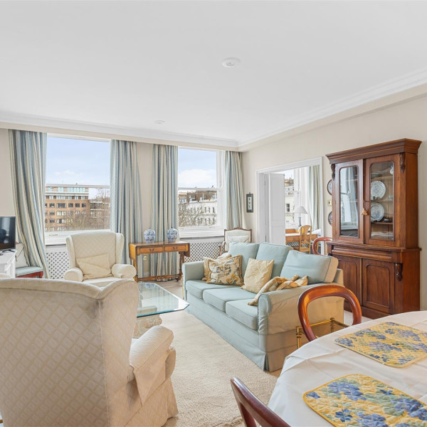 Queen's Gate Gardens