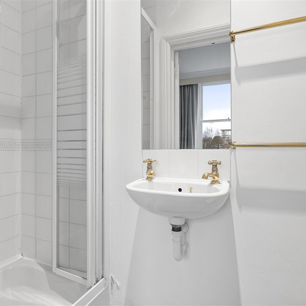 Queen's Gate Gardens