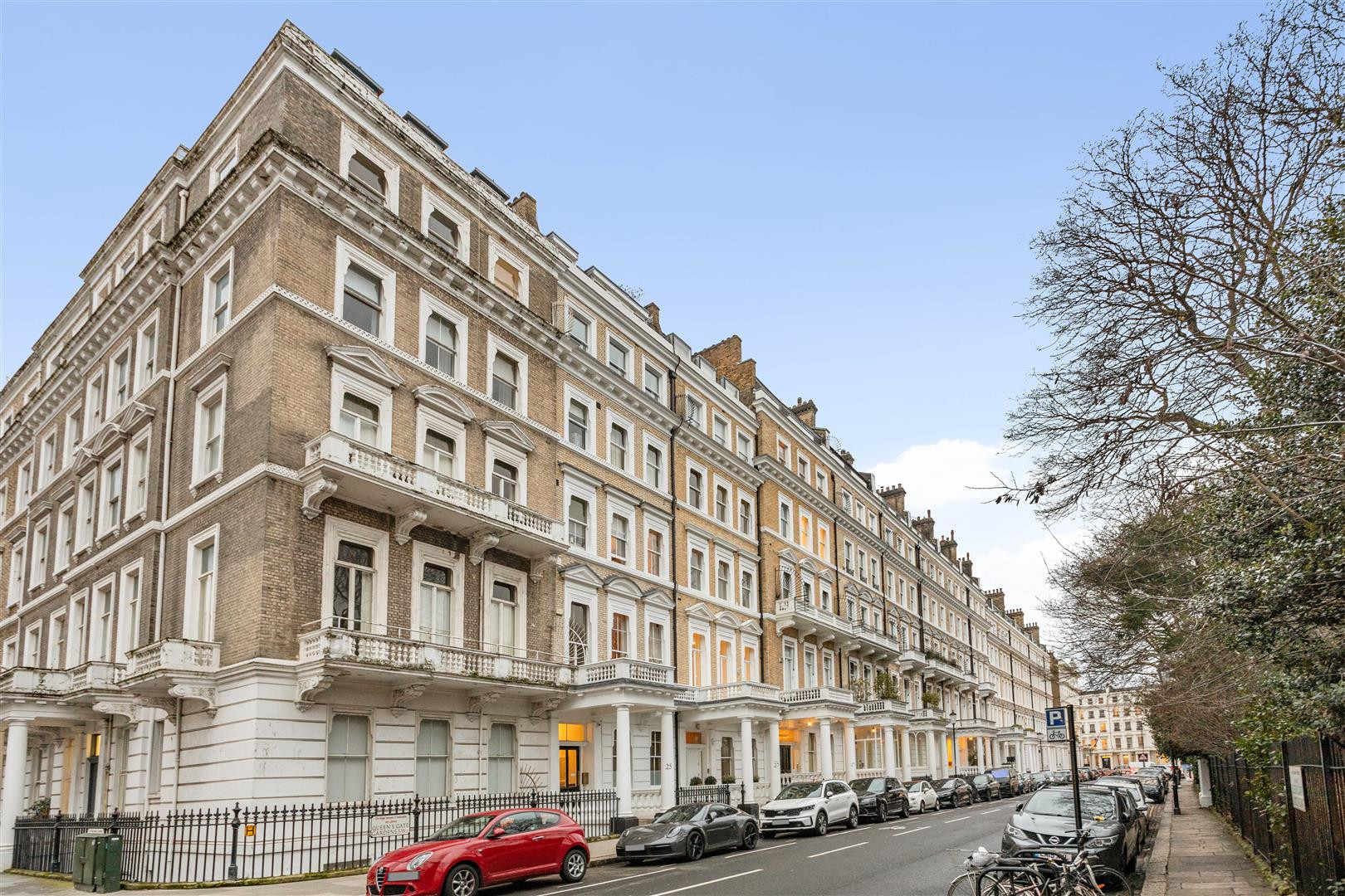 Queen's Gate Gardens | 34455720
