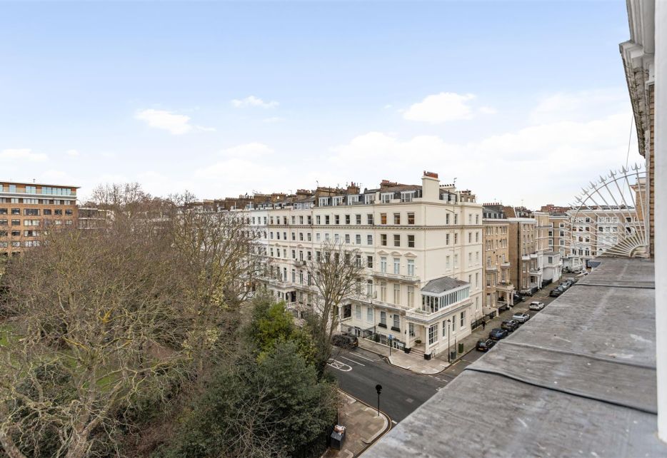 Queen's Gate Gardens, South Kensington, SW7