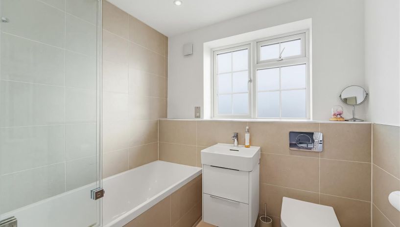 Cumberland Close, Wimbledon, SW19