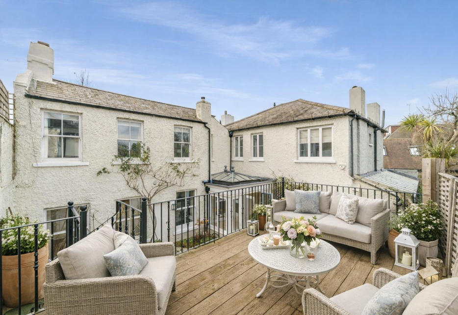 The Green, Wimbledon Village, SW19