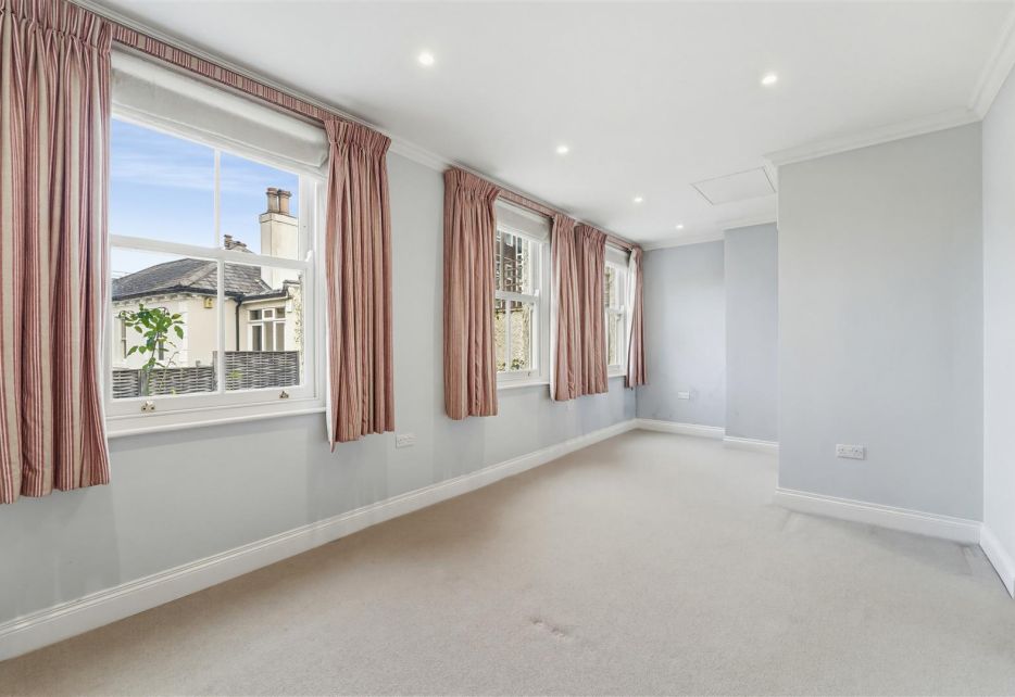 The Green, Wimbledon Village, SW19