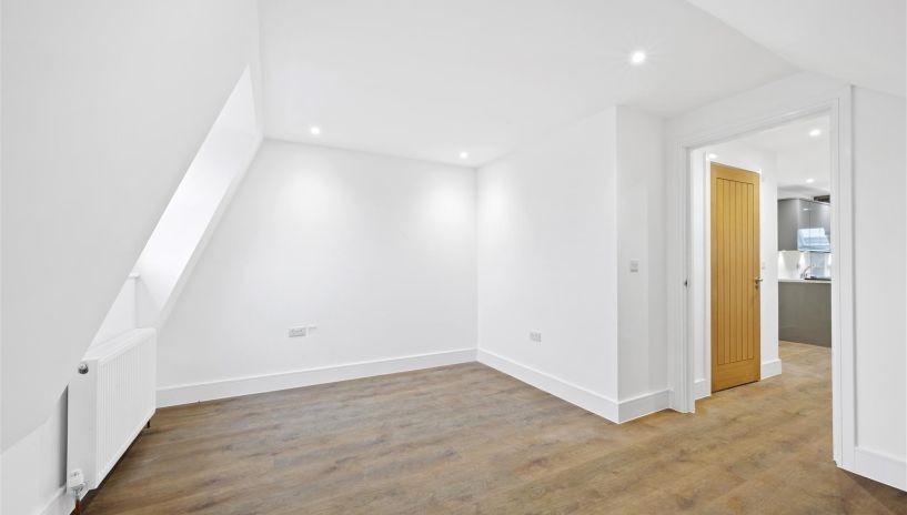 Dorien Road, Raynes Park, SW20