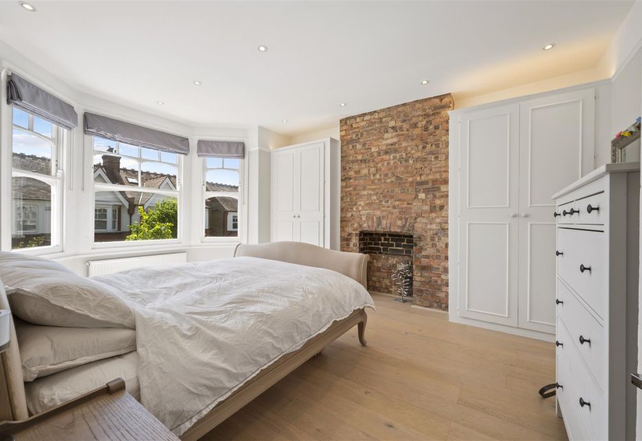 Dunmore Road, West Wimbledon, SW20