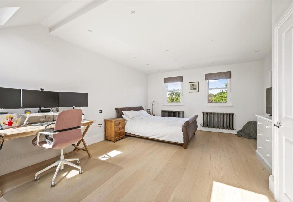 Dunmore Road, West Wimbledon, SW20