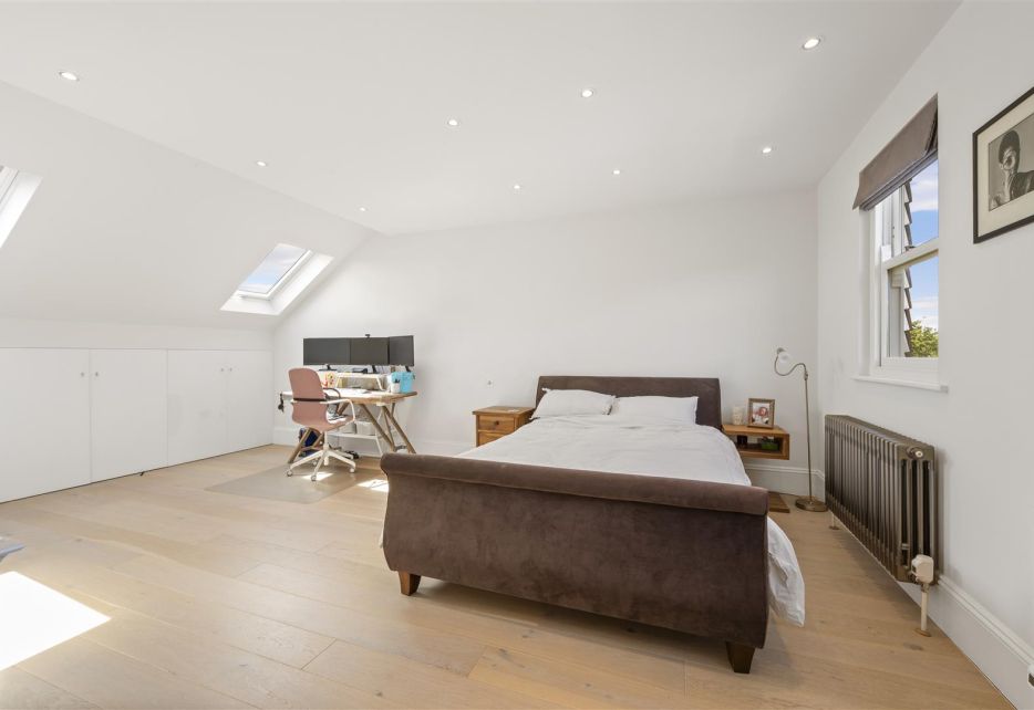 Dunmore Road, West Wimbledon, SW20