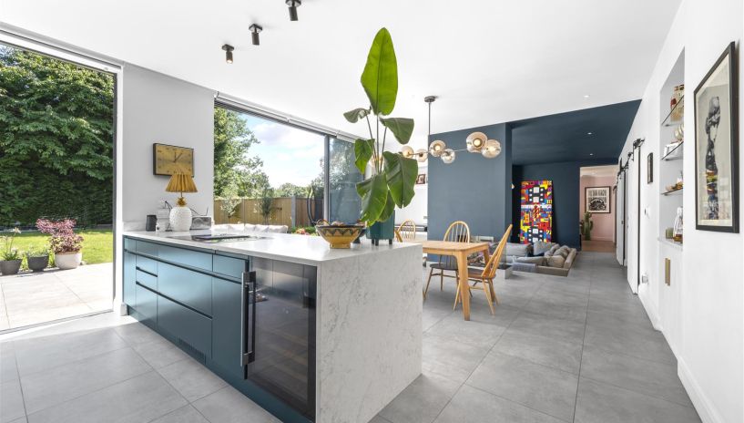 Burdett Avenue, Wimbledon, SW20