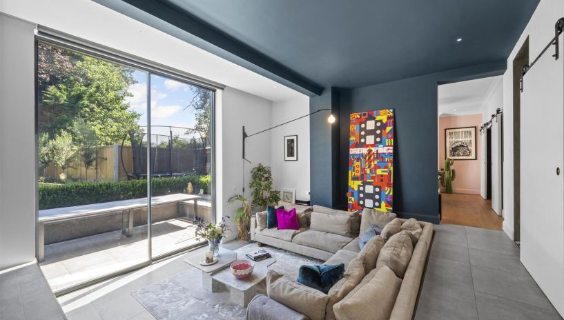 Burdett Avenue, Wimbledon, SW20