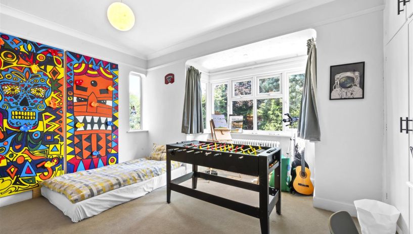 Burdett Avenue, Wimbledon, SW20