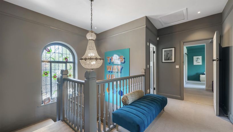 Burdett Avenue, Wimbledon, SW20