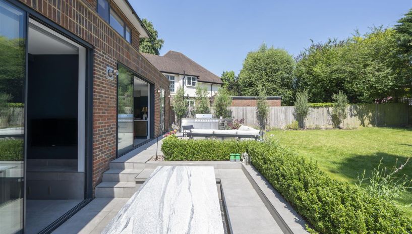 Burdett Avenue, Wimbledon, SW20