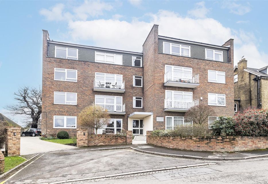 Hayes Court, Sunnyside, Wimbledon Village, SW19