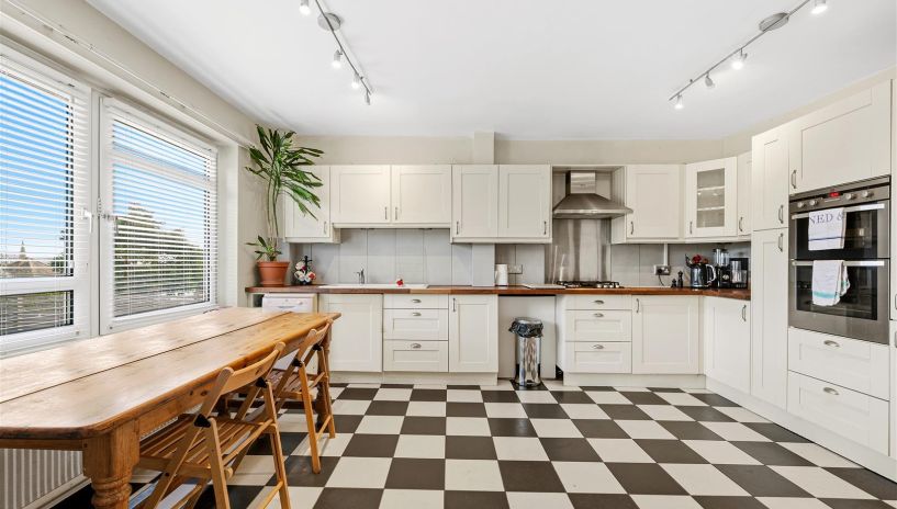 Hayes Court, Sunnyside, Wimbledon Village, SW19