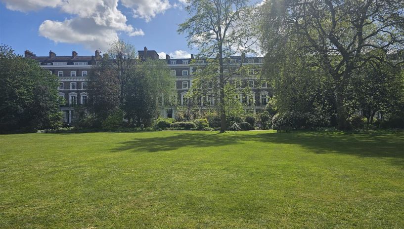 Onslow Square, South Kensington, London