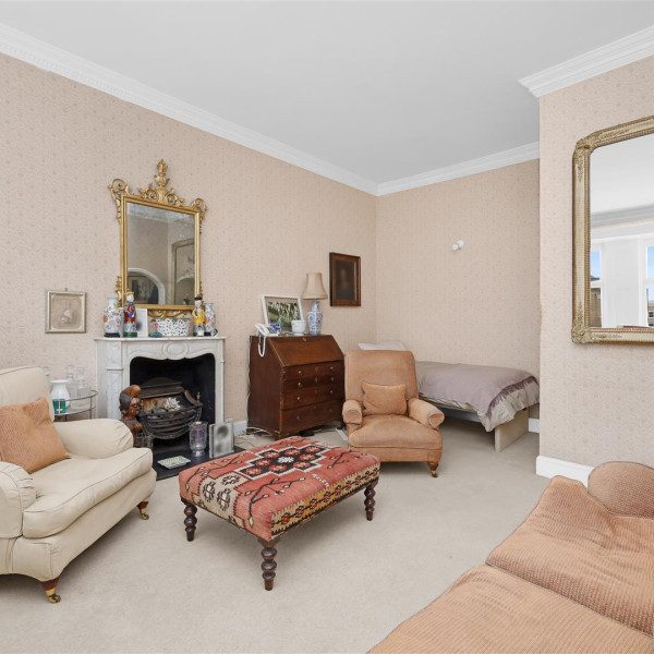 Queen's Gate Terrace