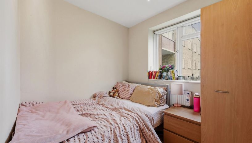 Dagnall Street, London