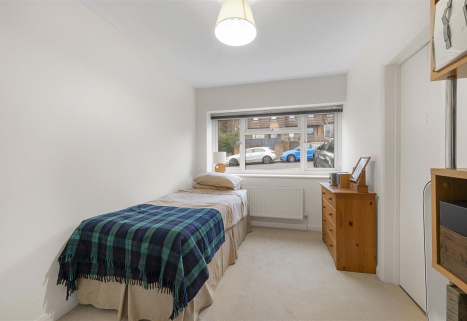 Hillview, West Wimbledon, SW20