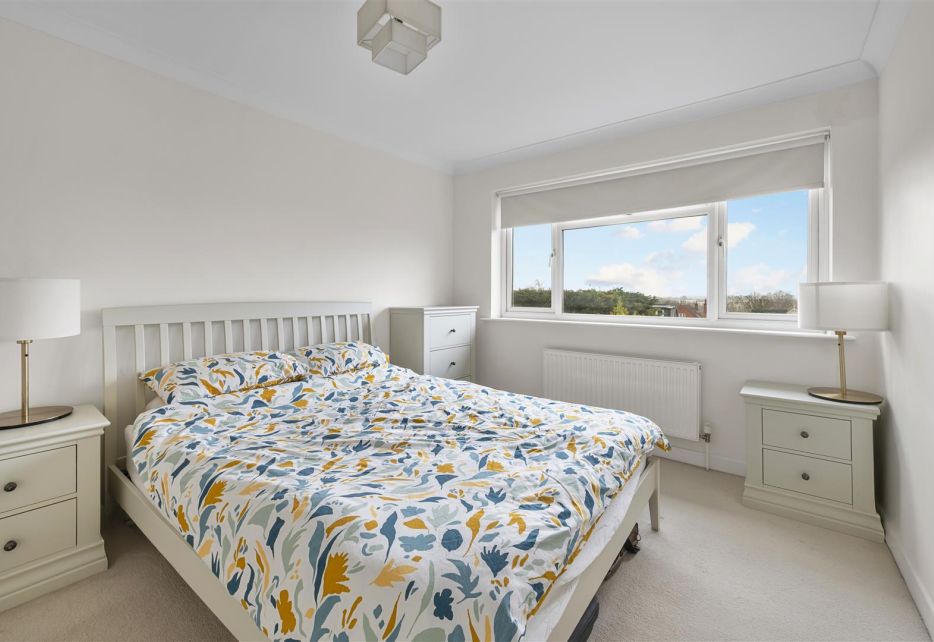 Hillview, West Wimbledon, SW20
