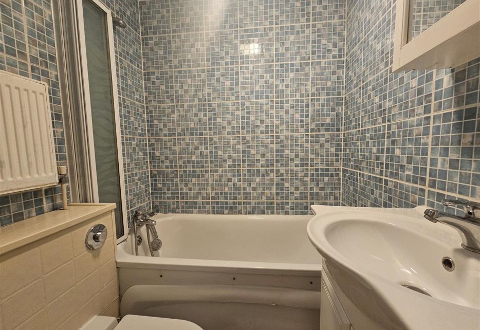 Cornwall Gardens, South Kensington, SW7