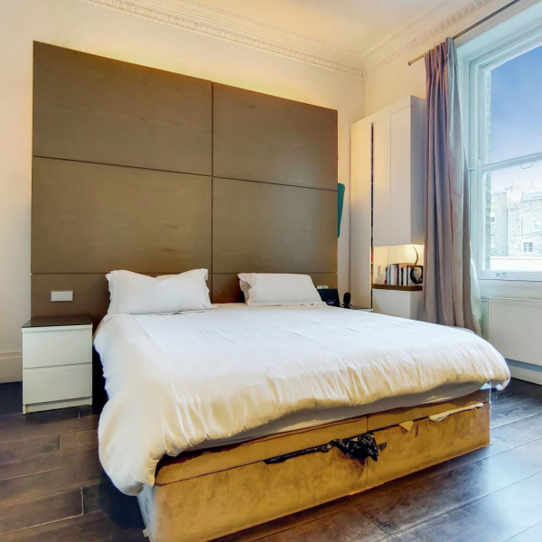 Queen's Gate Terrace