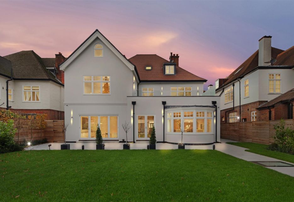 Marryat Road, Wimbledon Village, SW19