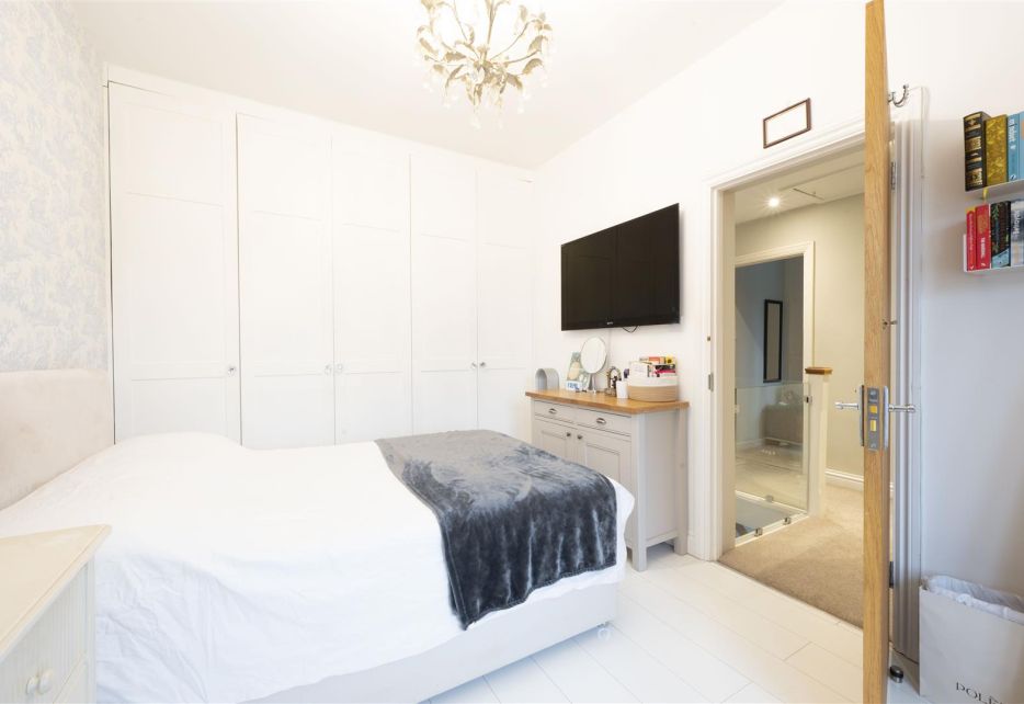 West Barnes Lane, New Malden, KT3