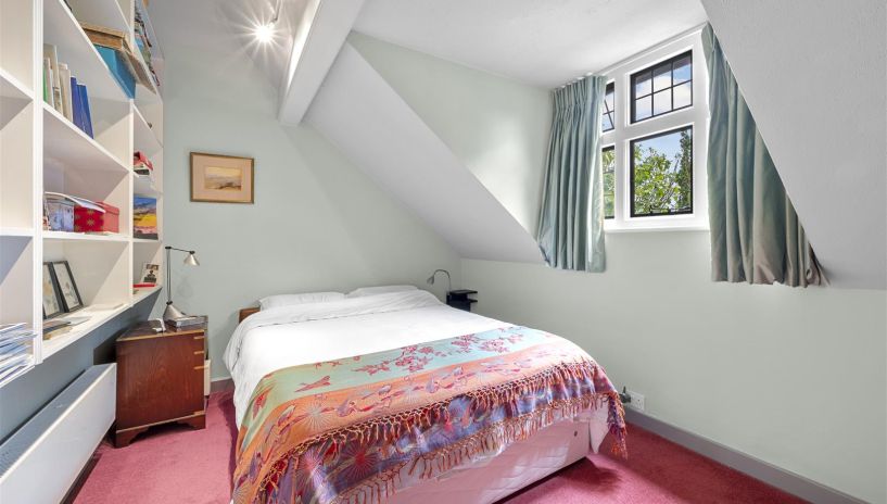 Southside Common, Wimbledon Village, SW19