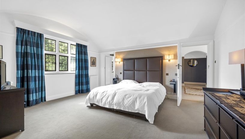 Southside Common, Wimbledon Village, SW19