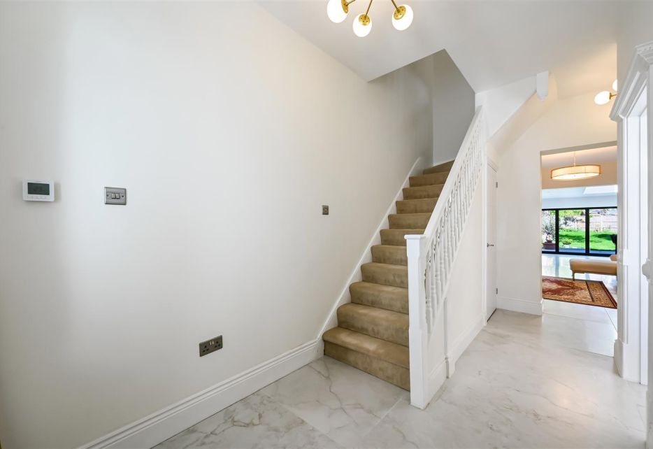 Worple Road, West Wimbledon, SW20