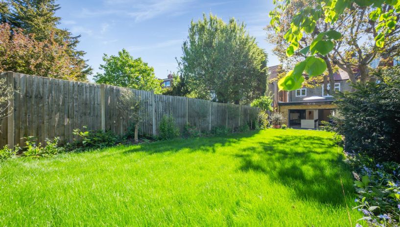 Worple Road, West Wimbledon, SW20