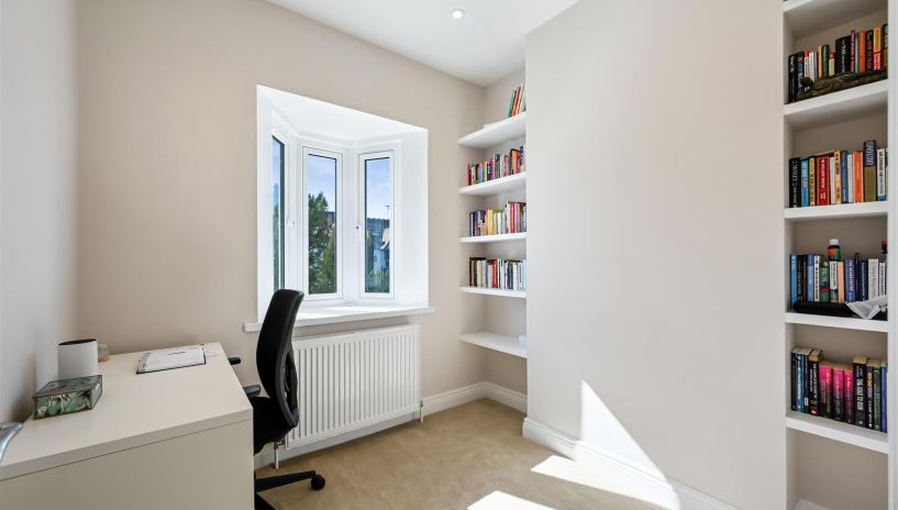 Worple Road, West Wimbledon, SW20