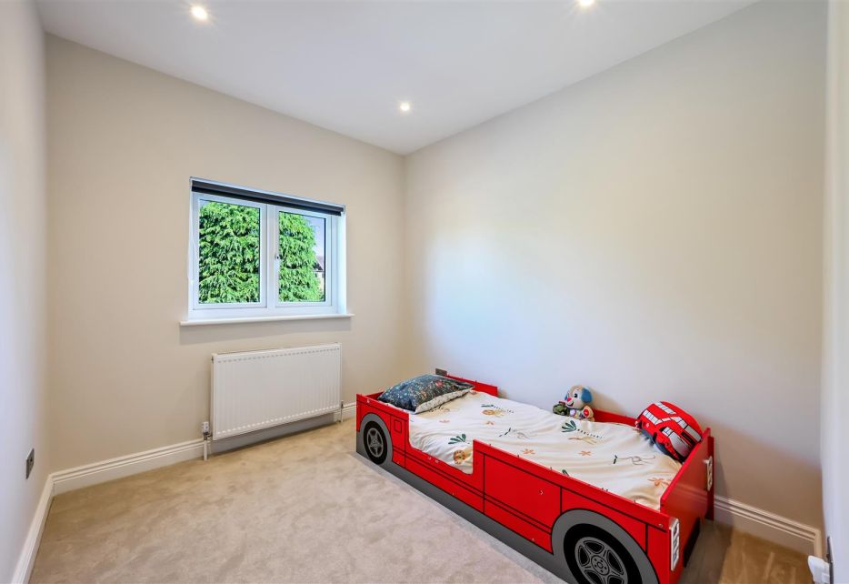 Worple Road, West Wimbledon, SW20