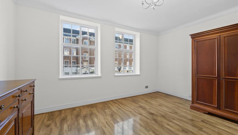 Albemarle, Wimbledon Park Side, Wimbledon, SW19