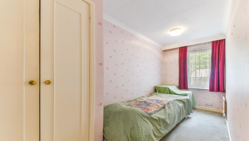 Heights Close, West Wimbledon, SW20