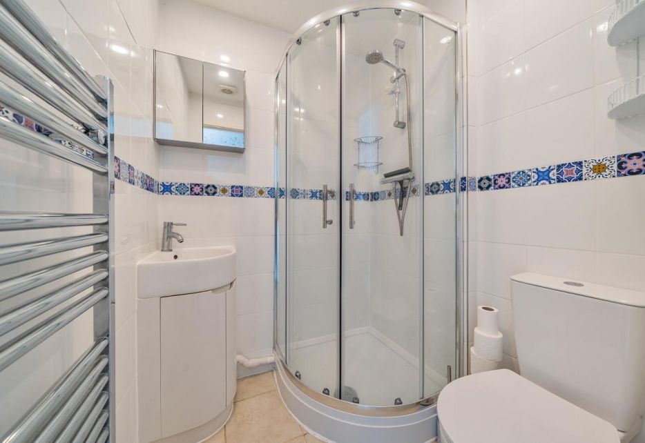 Heights Close, West Wimbledon, SW20