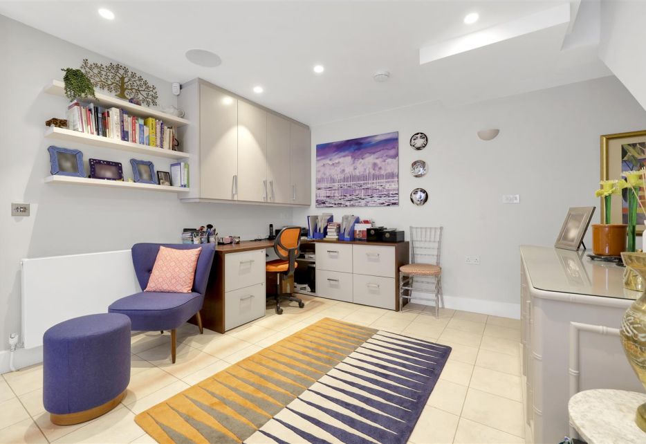Elvaston Mews, South Kensington, SW7