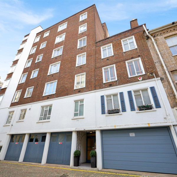 Elvaston Mews