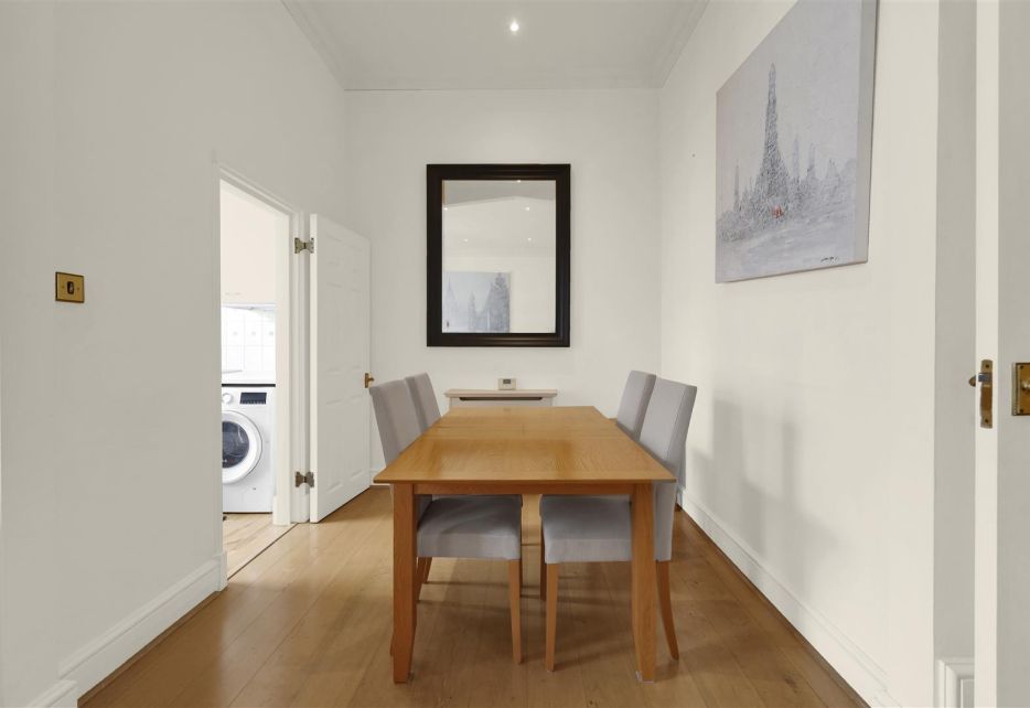 Queen's Gate Place, South Kensington, SW7