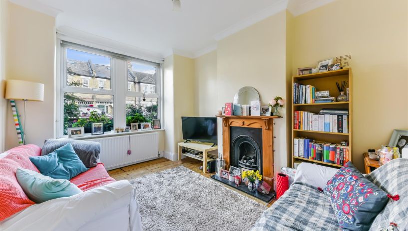 Chestnut Road, Raynes Park, SW20