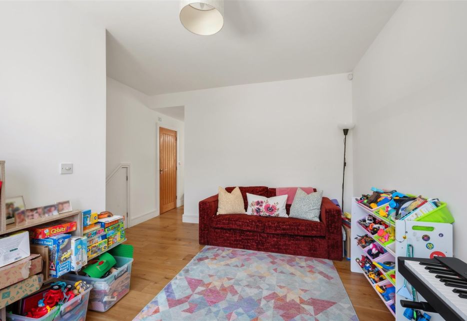 Chestnut Road, West Wimbledon, SW20