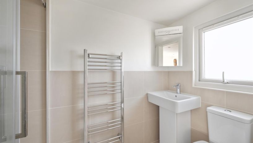 Chestnut Road, West Wimbledon, SW20