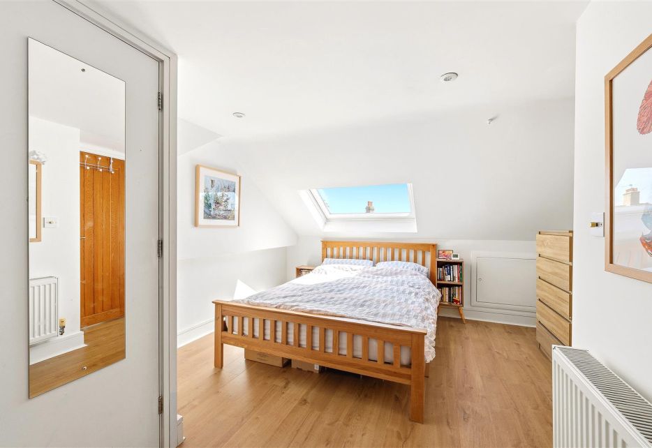 Chestnut Road, West Wimbledon, SW20